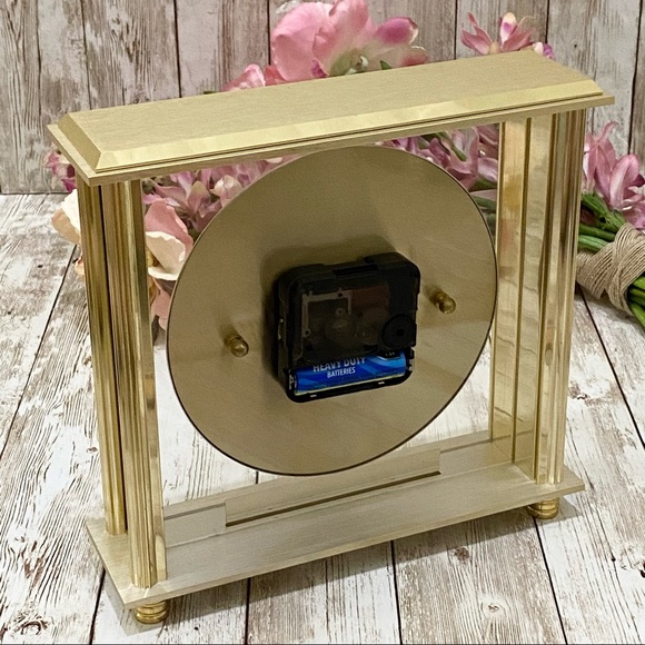 BULOVA Grand Prix B-1700 Gold-tone Brass Mantle Clock - Picture 2 of 14